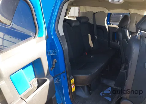 2007 Toyota Fj Cruiser z USA, uszkodzony, nr VIN JTEBU11F470080351